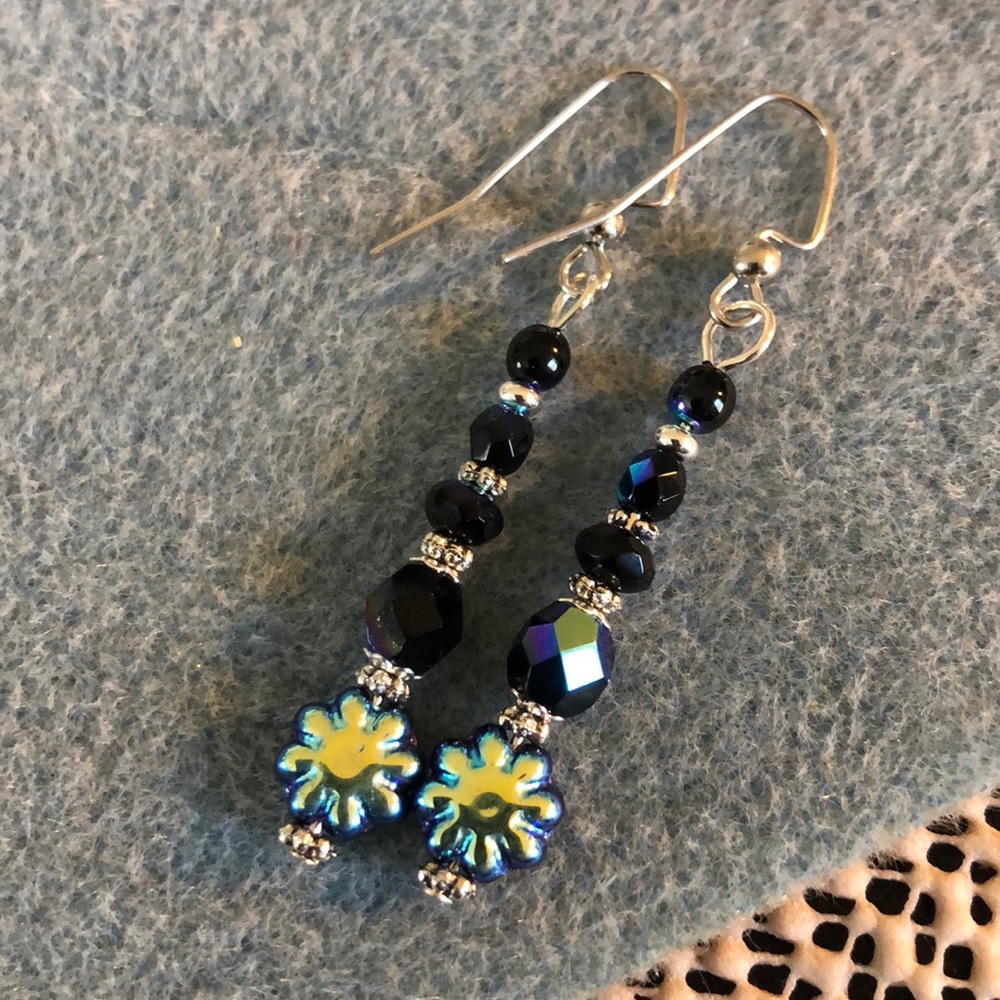 Hand crafted black AB Czech glass earrings - Picture 2 of 5